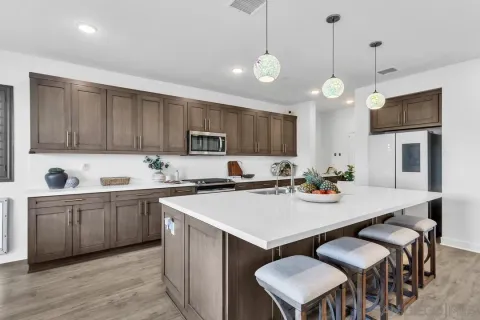 $1,699,000 | 8989 Trailridge Avenue, Santee, CA 92071