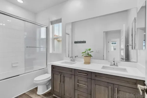 $1,699,000 | 8989 Trailridge Avenue, Santee, CA 92071