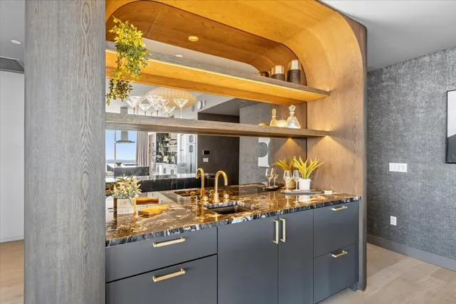 $20,500 | 301 West Avenue, Unit 5604, Austin, TX 78701