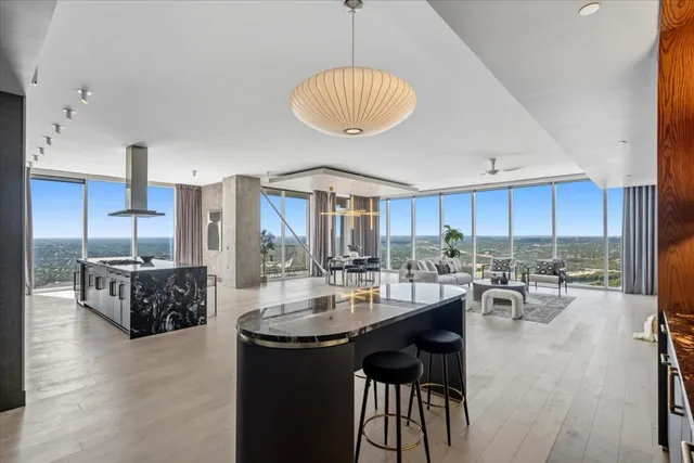 $20,500 | 301 West Avenue, Unit 5604, Austin, TX 78701