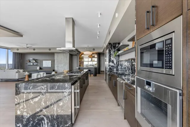 $20,500 | 301 West Avenue, Unit 5604, Austin, TX 78701