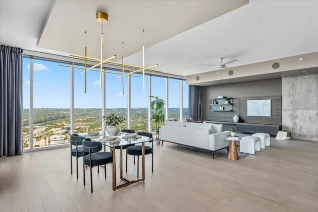 $20,500 | 301 West Avenue, Unit 5604, Austin, TX 78701