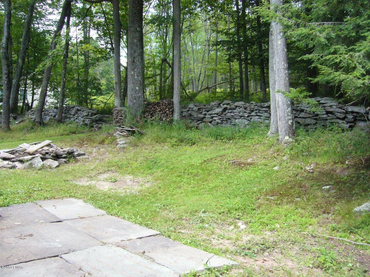 385 Lake Como Rd Lake Lake Como, PA 18437 - Photo 6 of 24