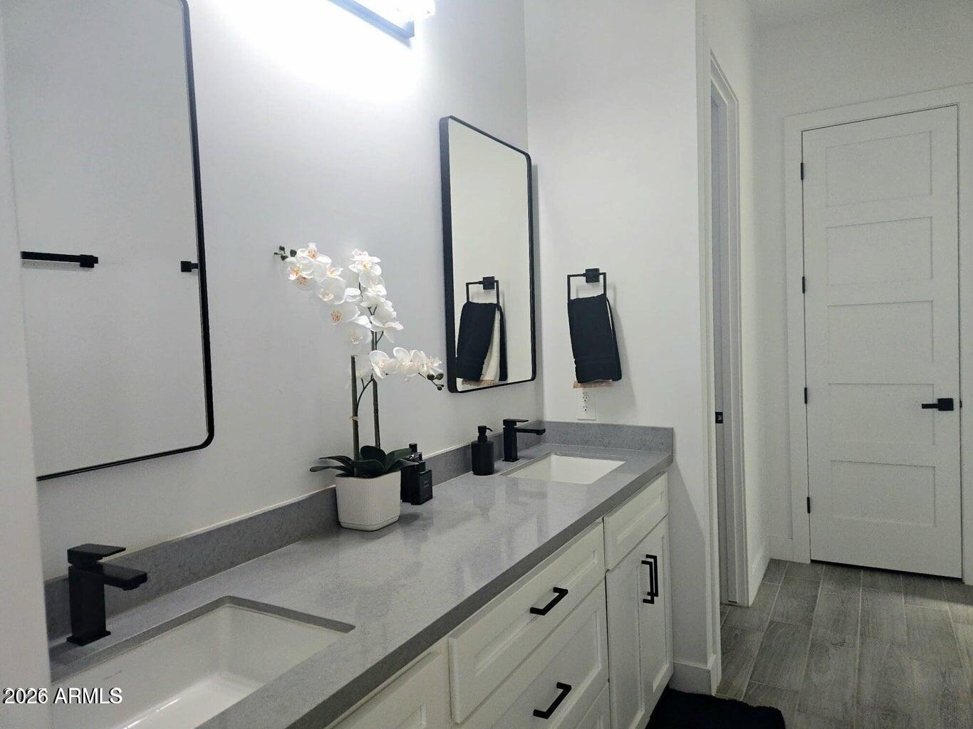 22417 West Lower Buckeye Road Buckeye, AZ 85326 - Photo 18 of 40 bathroom1