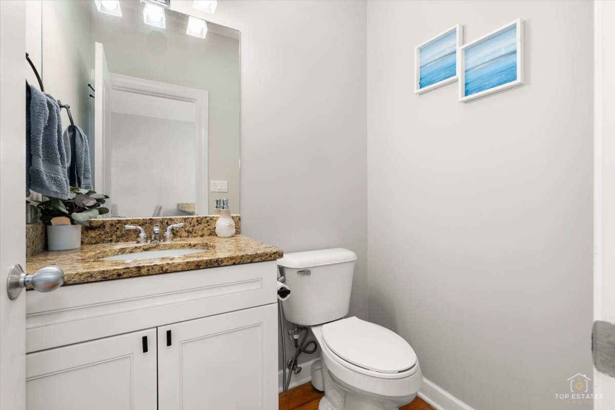 7137 Golf Road Morton Grove, IL 60053 - Photo 12 of 28