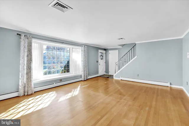 $384,900 | 1647 Oak Street, Lebanon, PA 17042