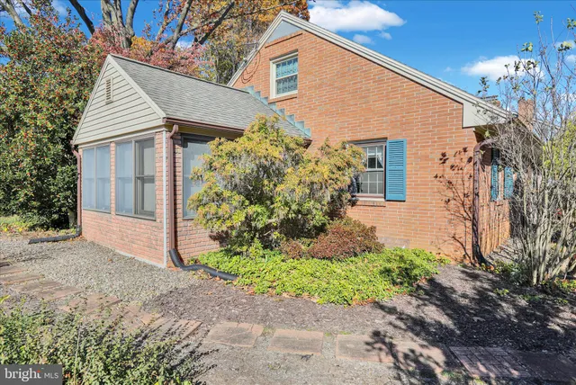 $384,900 | 1647 Oak Street, Lebanon, PA 17042