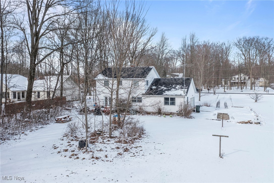 636 Wall Road Wadsworth, OH 44281 - Photo 29 of 35 View of snowy yard