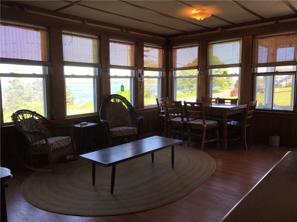 5 Pier Road Portsmouth, RI 02872 - Photo 17 of 33 Gallery Image 17