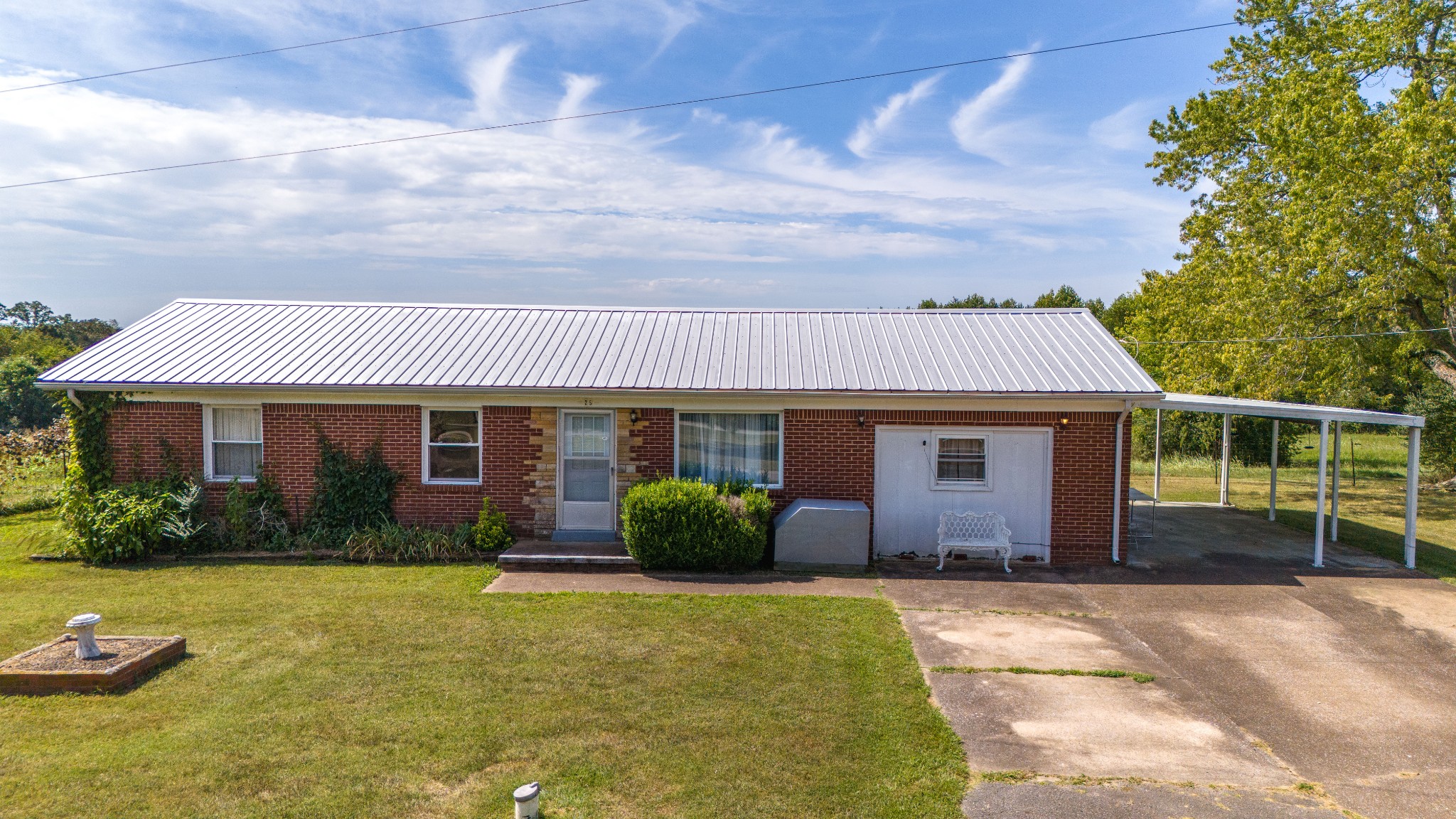 25 Hall Road Lawrenceburg, TN 38464 - Photo 3 of 37 Gallery Image 3