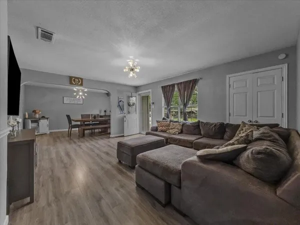 $220,000 | 1310 East Inwood Drive, Arlington, TX 76010