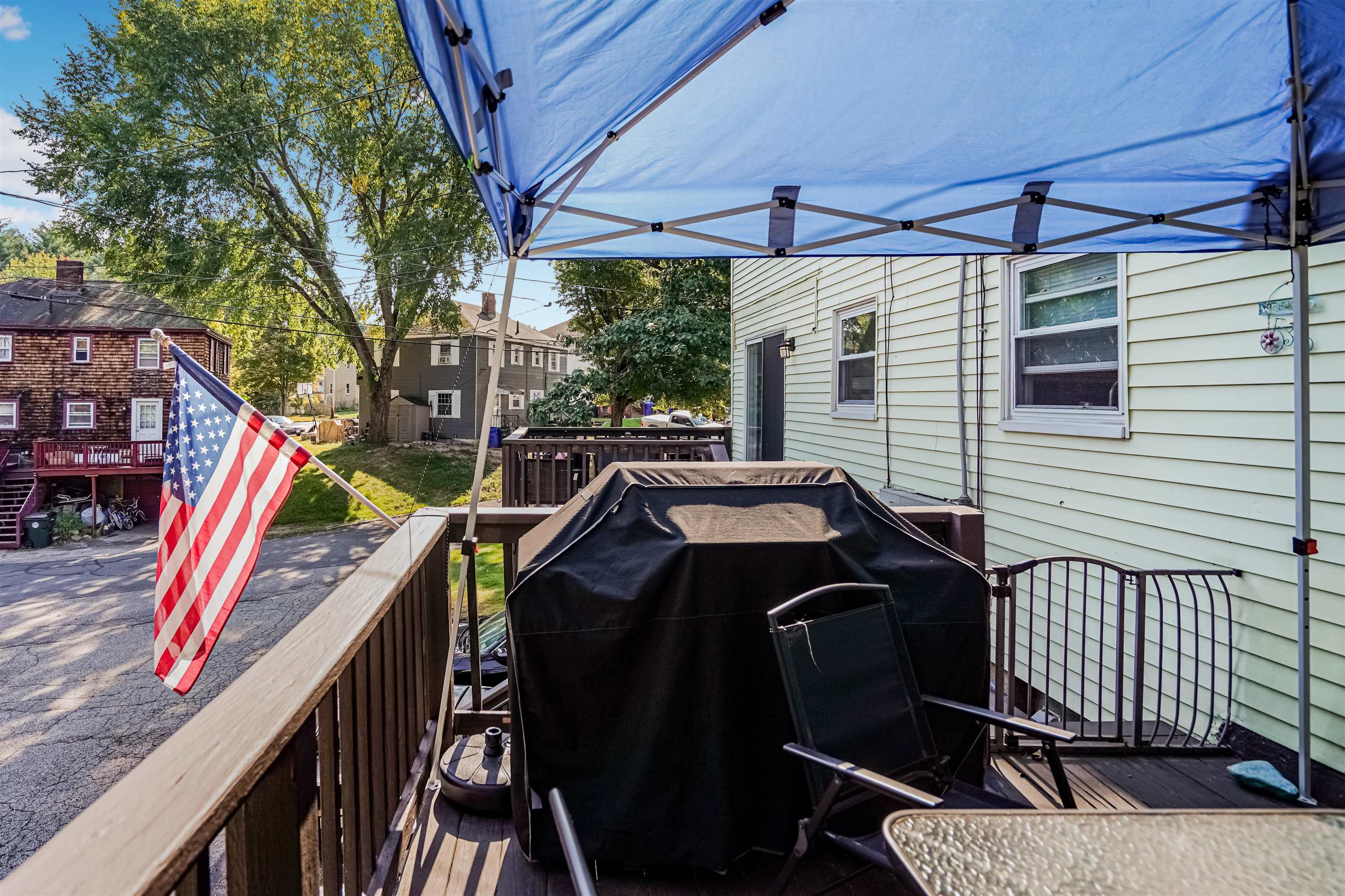85 Merrow Street Manchester, NH 03104 - Photo 23 of 43