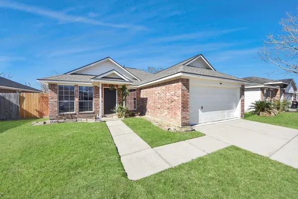$210,000 | 3223 Red Cedar Drive, Baytown, TX 77521