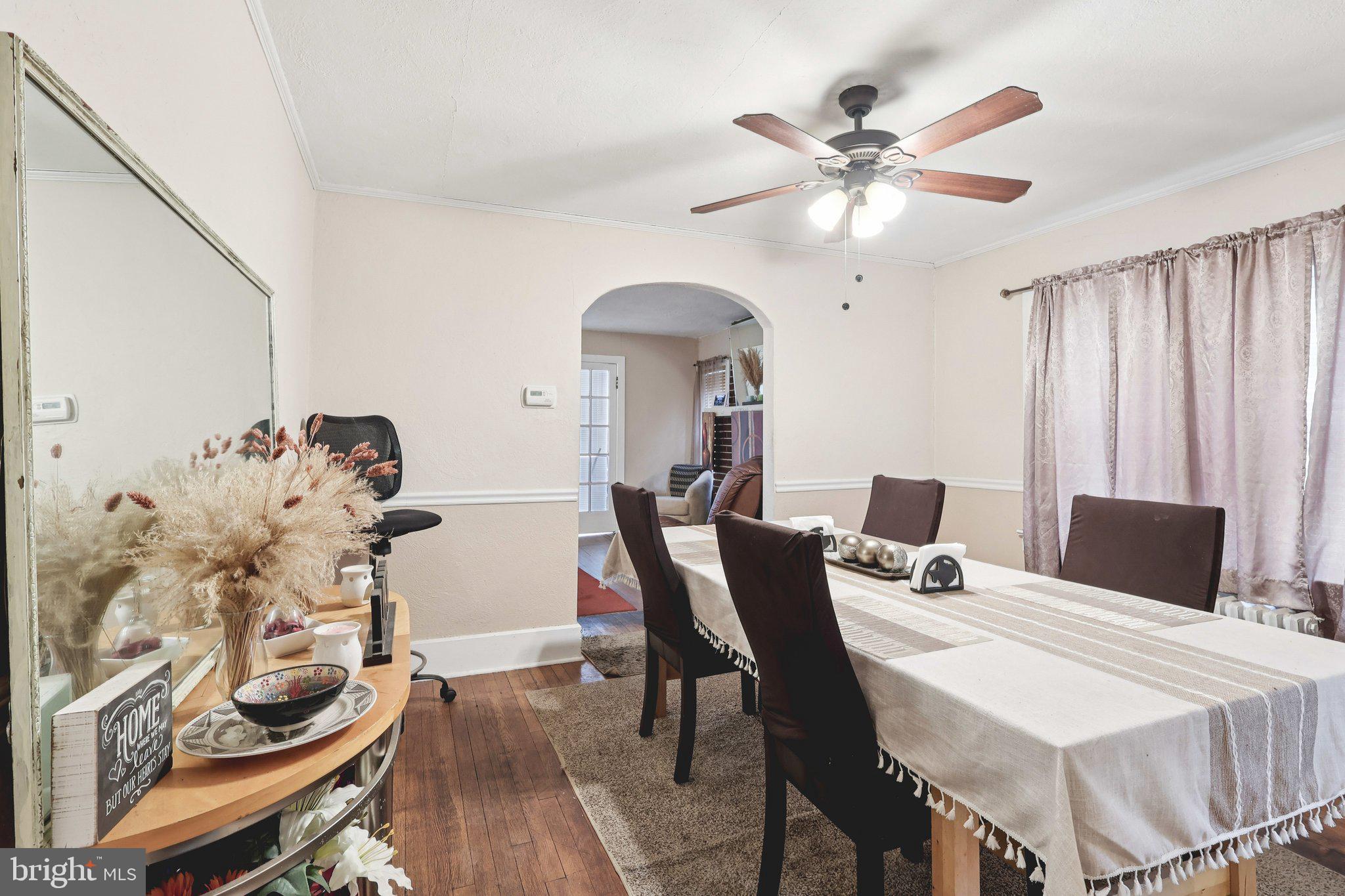 285 Watson Avenue Hamilton, NJ 08610 - Photo 6 of 18 a dining room with furniture and window