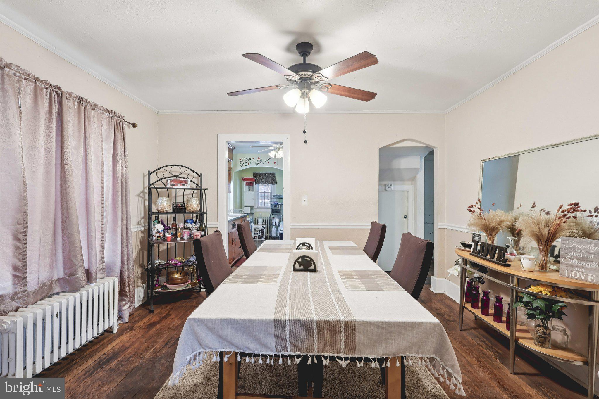285 Watson Avenue Hamilton, NJ 08610 - Photo 7 of 18 a very nice looking dining room with a table and chairs