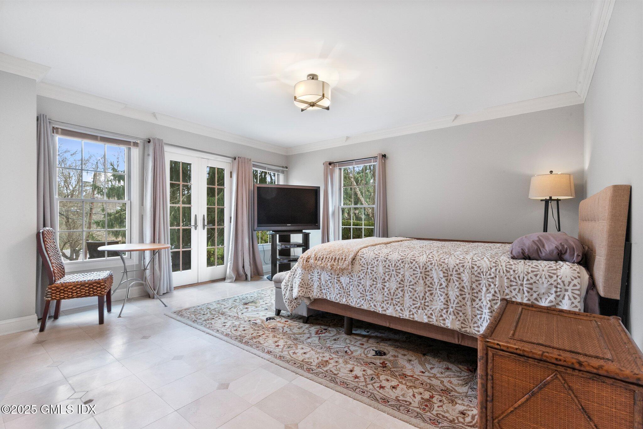 173 Stanwich Road Greenwich, CT 06830 - Photo 11 of 26 26-web-or-mls-173-stanwich-rd