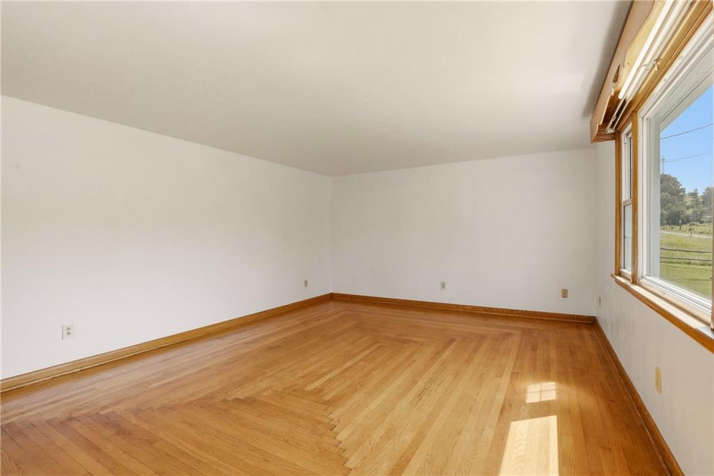 806 Briar Patch Road Somerset, PA 15501 - Photo 10 of 49