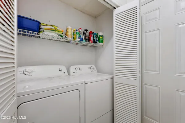 $180,000 | 4230 Wilshire Boulevard, Unit 104, Wilmington, NC 28403