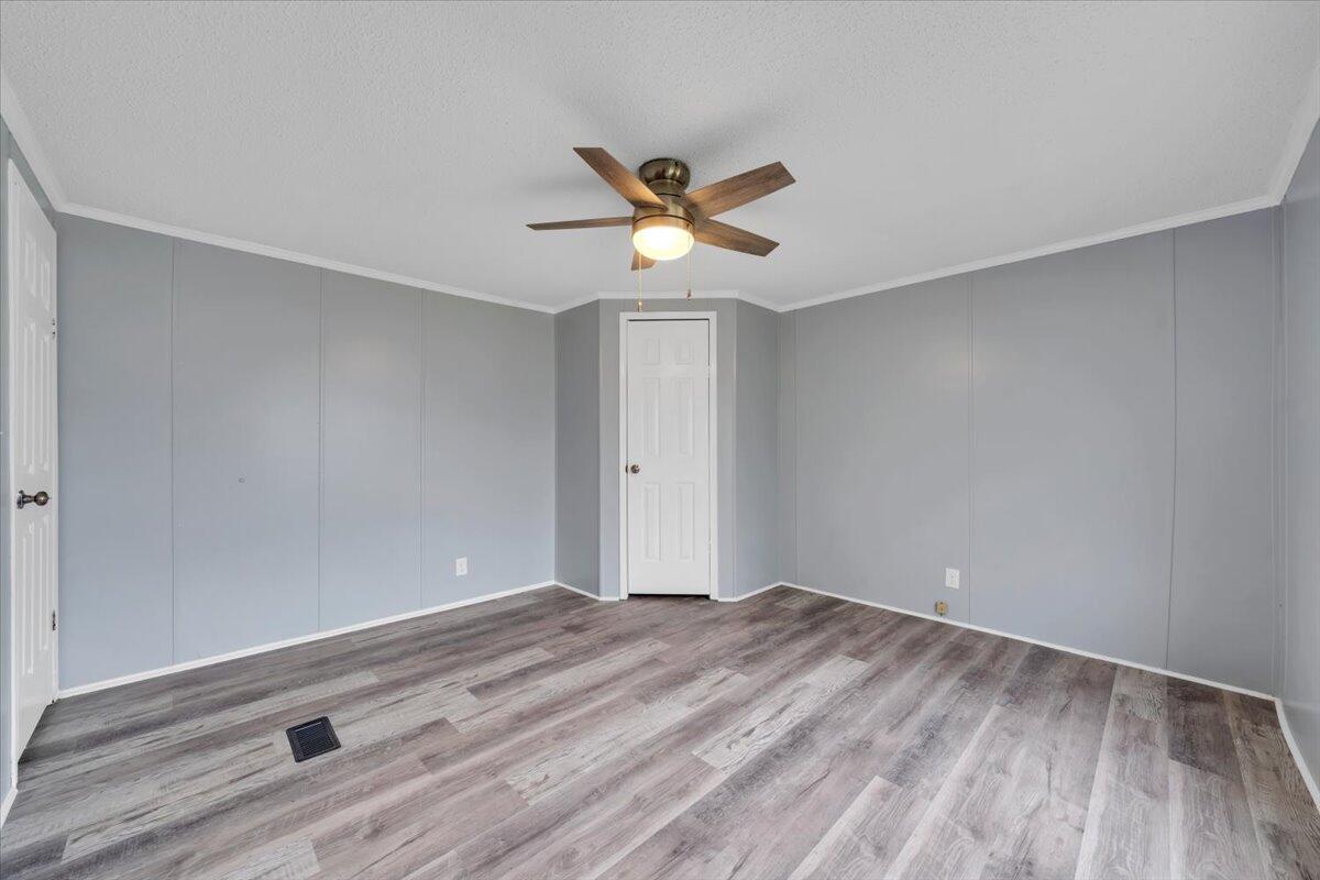 20459 Main Street Buchanan, VA 24066 - Photo 24 of 35 24-MIB08271