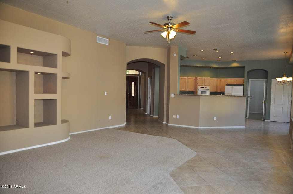 1720 East Redfield Road Phoenix, AZ 85022 - Photo 6 of 30 Family Room-Kitchen