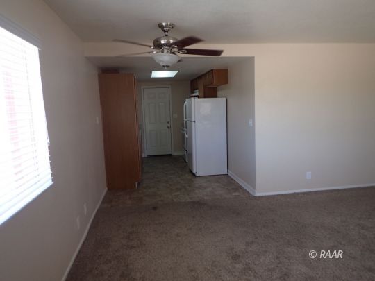 225 West Robertson Avenue Ridgecrest, CA 93555 - Photo 4 of 7 Gallery Image 4