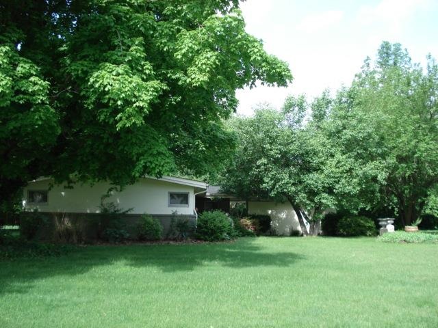 811 South Colony Road Evansville, IN 47714 - Photo 1 of 30 Gallery Image 1