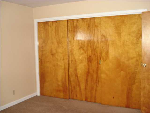 811 South Colony Road Evansville, IN 47714 - Photo 20 of 30 Gallery Image 20