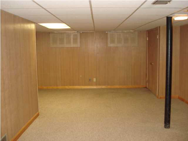 811 South Colony Road Evansville, IN 47714 - Photo 25 of 30 Gallery Image 25