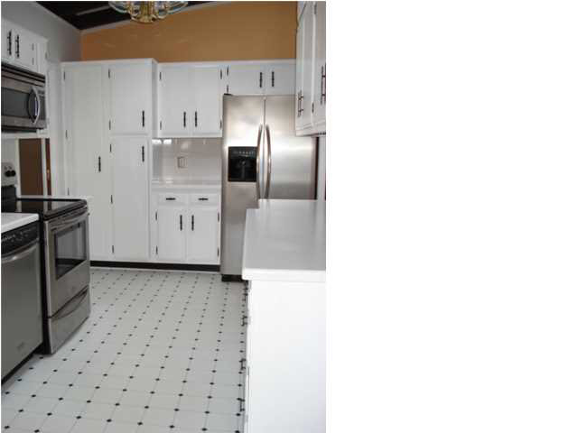 811 South Colony Road Evansville, IN 47714 - Photo 10 of 30 Gallery Image 10