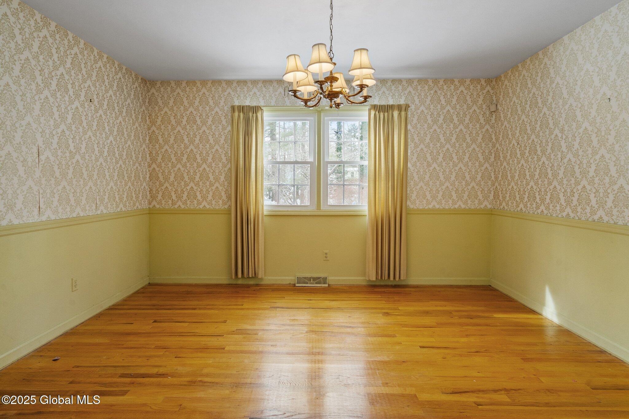 7 Tamarack Drive Bethlehem, NY 12054 - Photo 11 of 56 7-web-or-mls-7-tamarack-dr