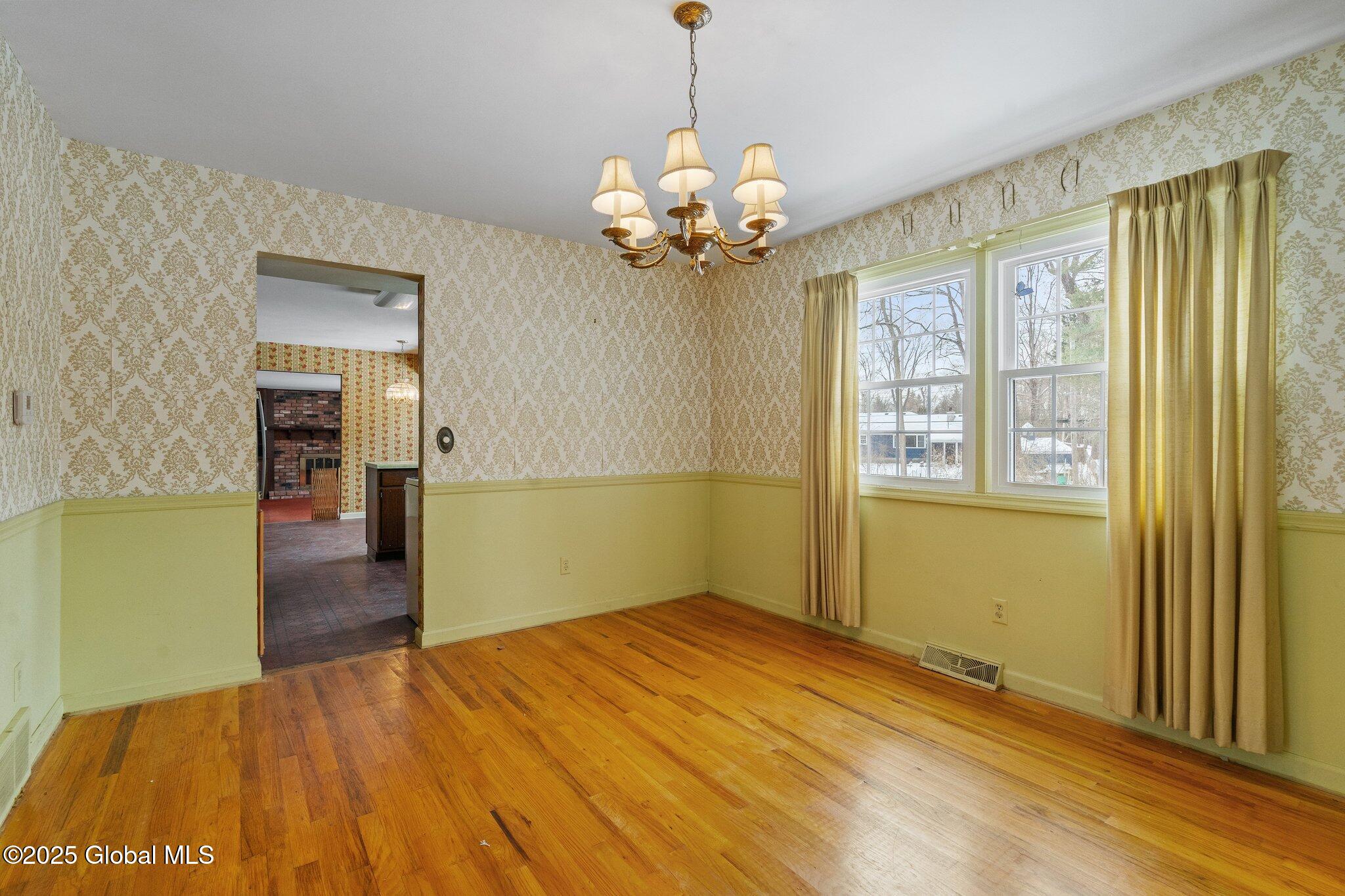 7 Tamarack Drive Bethlehem, NY 12054 - Photo 12 of 56 8-web-or-mls-7-tamarack-dr