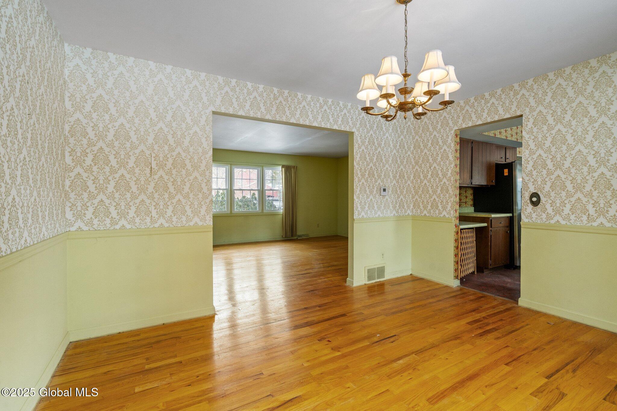 7 Tamarack Drive Bethlehem, NY 12054 - Photo 13 of 56 9-web-or-mls-7-tamarack-dr