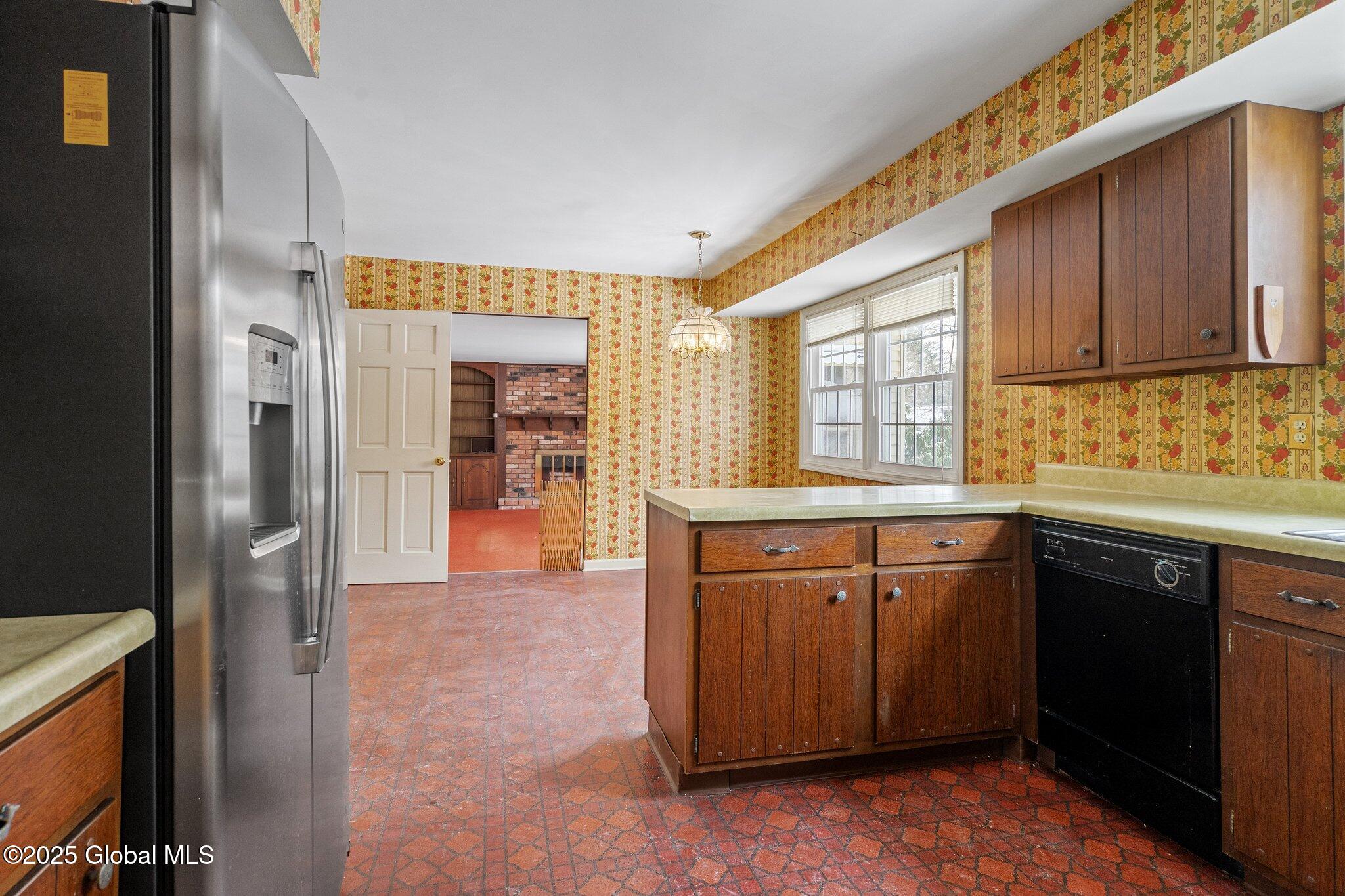 7 Tamarack Drive Bethlehem, NY 12054 - Photo 16 of 56 11-web-or-mls-7-tamarack-dr