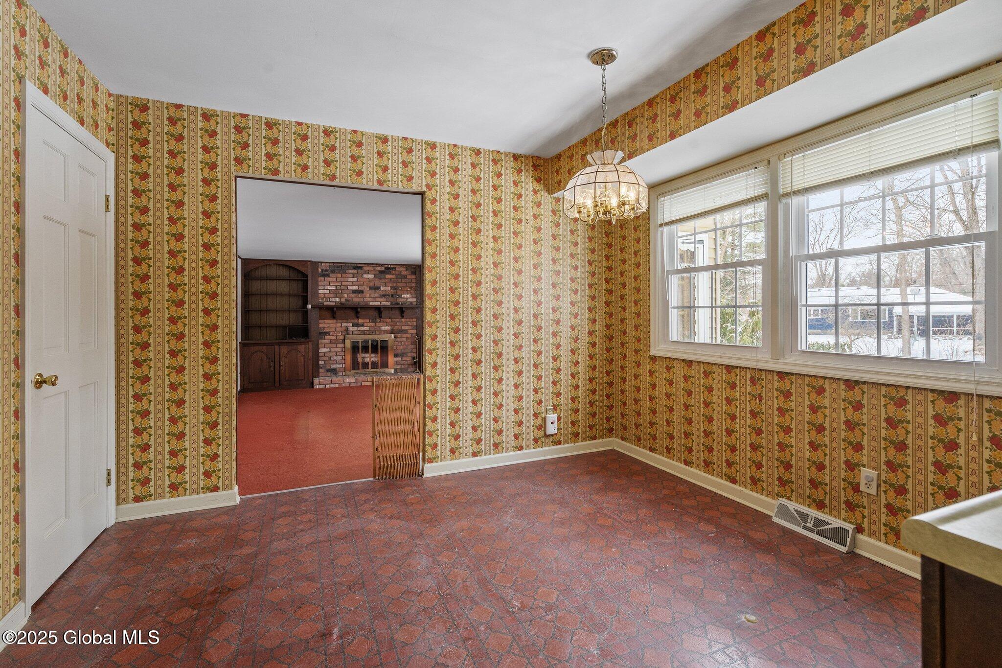 7 Tamarack Drive Bethlehem, NY 12054 - Photo 19 of 56 16-web-or-mls-7-tamarack-dr