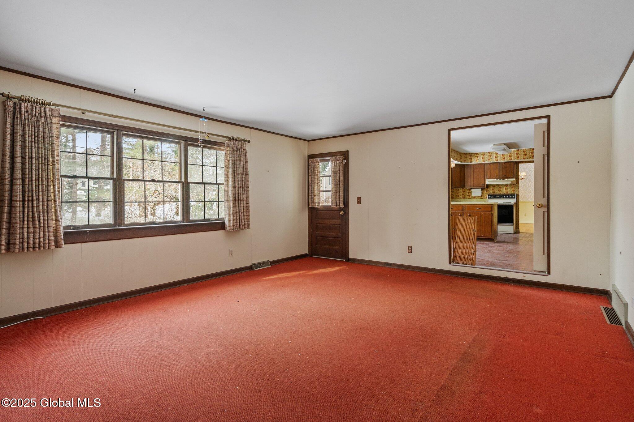 7 Tamarack Drive Bethlehem, NY 12054 - Photo 27 of 56 24-web-or-mls-7-tamarack-dr