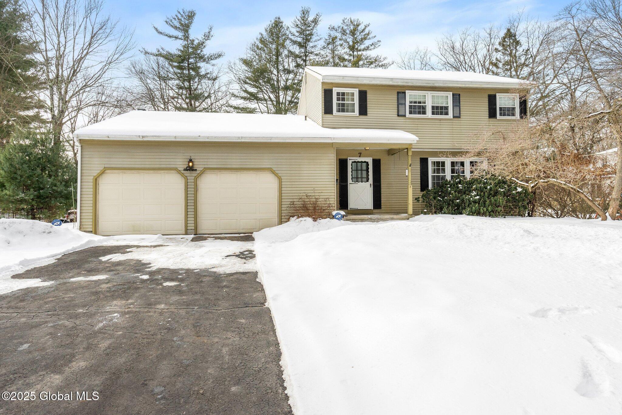 7 Tamarack Drive Bethlehem, NY 12054 - Photo 5 of 56 1-web-or-mls-7-tamarack-dr