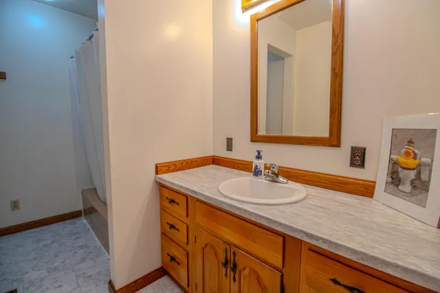 $475,000 | 8830 South 43rd Street, Scotts, MI 49088