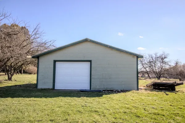 $455,000 | 8830 South 43rd Street, Scotts, MI 49088
