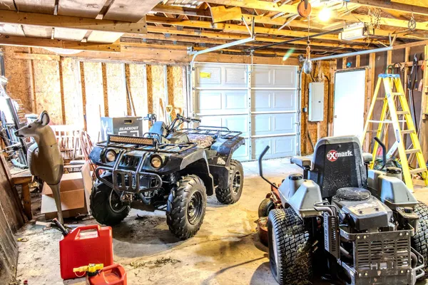 $455,000 | 8830 South 43rd Street, Scotts, MI 49088