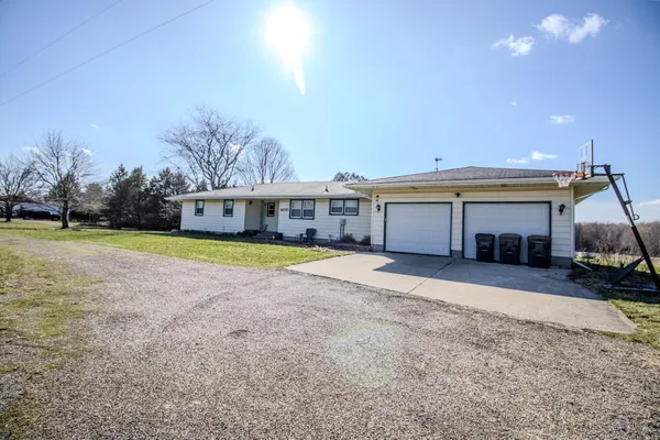 $455,000 | 8830 South 43rd Street, Scotts, MI 49088
