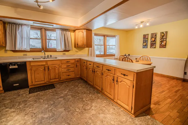 $455,000 | 8830 South 43rd Street, Scotts, MI 49088