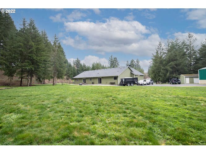 11555 Johns Landing Road Carlton, OR 97111 - Photo 23 of 30 Gallery Image 23