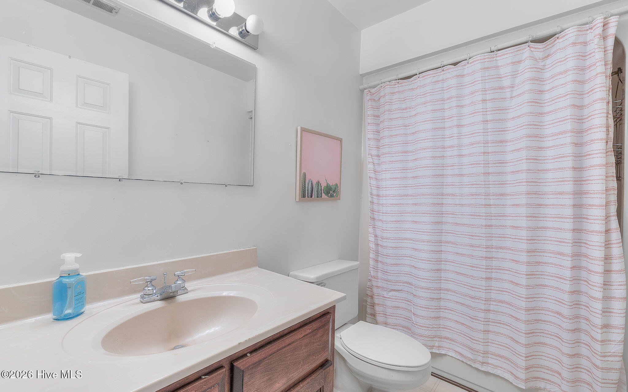 123 North Marshall Road Shawboro, NC 27973 - Photo 24 of 37 2nd Full Bathroom
