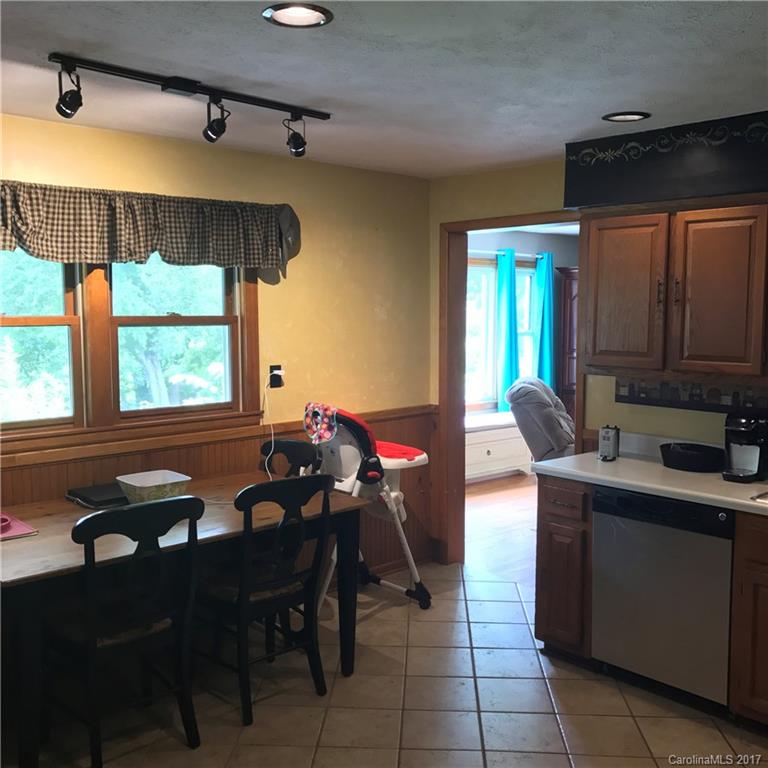 61 Cathey Road Candler, NC 28715 - Photo 14 of 22 Gallery Image 14