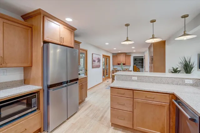 $799,900 | 7822 Ox Trail Way, Verona, WI 53593