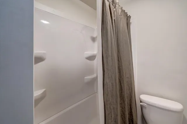 $799,900 | 7822 Ox Trail Way, Verona, WI 53593