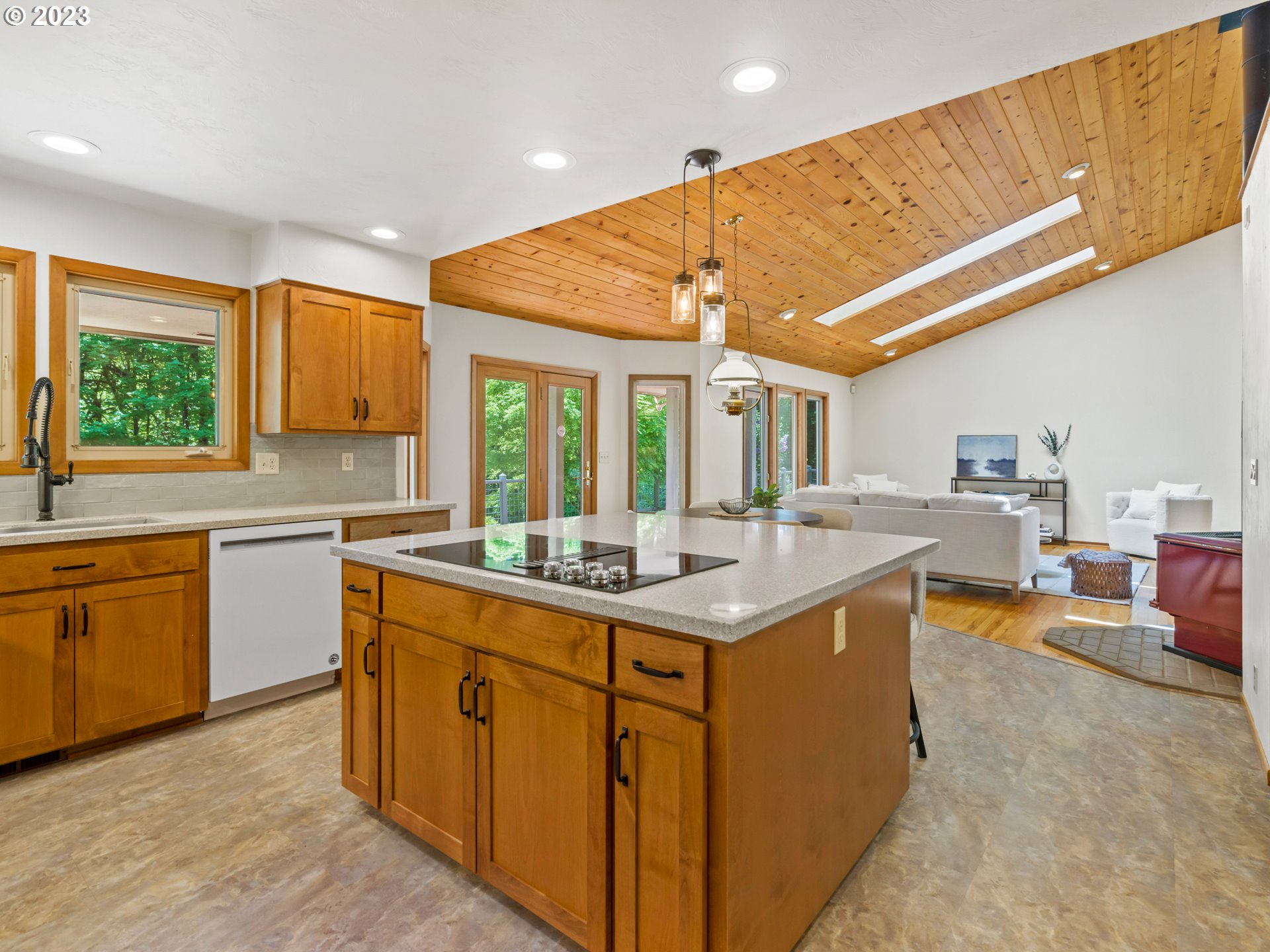 88601 Ermi Bee Road Springfield, OR 97478 - Photo 18 of 48 a kitchen with stainless steel appliances granite countertop a sink and cabinets