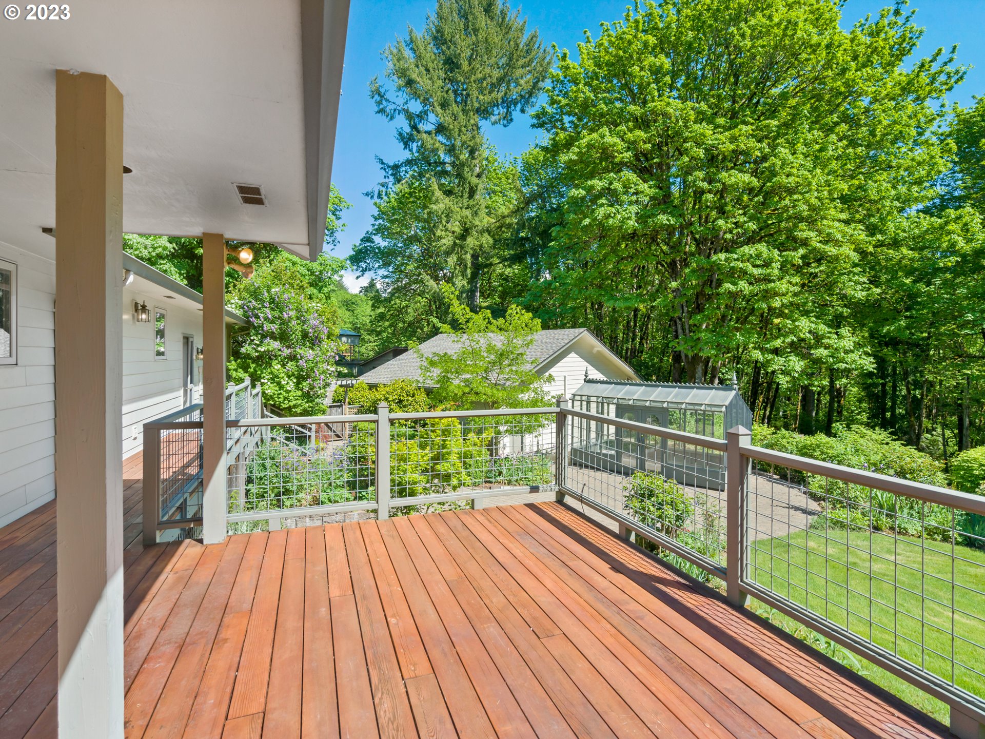 88601 Ermi Bee Road Springfield, OR 97478 - Photo 40 of 48 a view of balcony with wooden floor