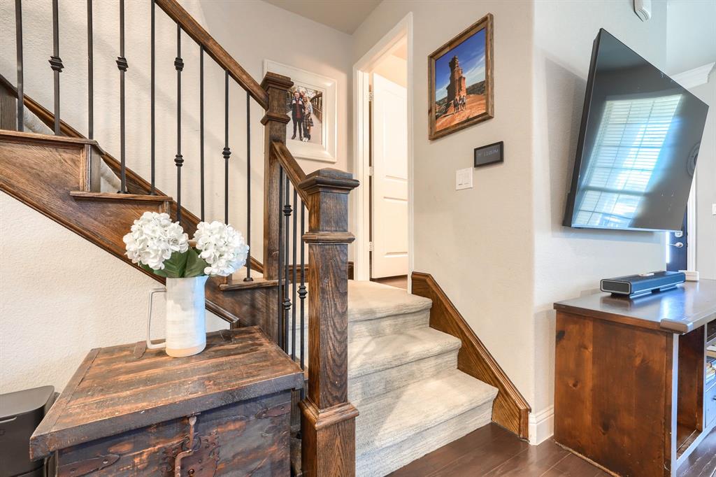1436 Pebble Way Allen, TX 75013 - Photo 14 of 35 a view of living room with furniture and a fireplace