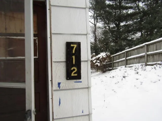 $49,900 | 712 7th Street, Oakmont, PA 15139